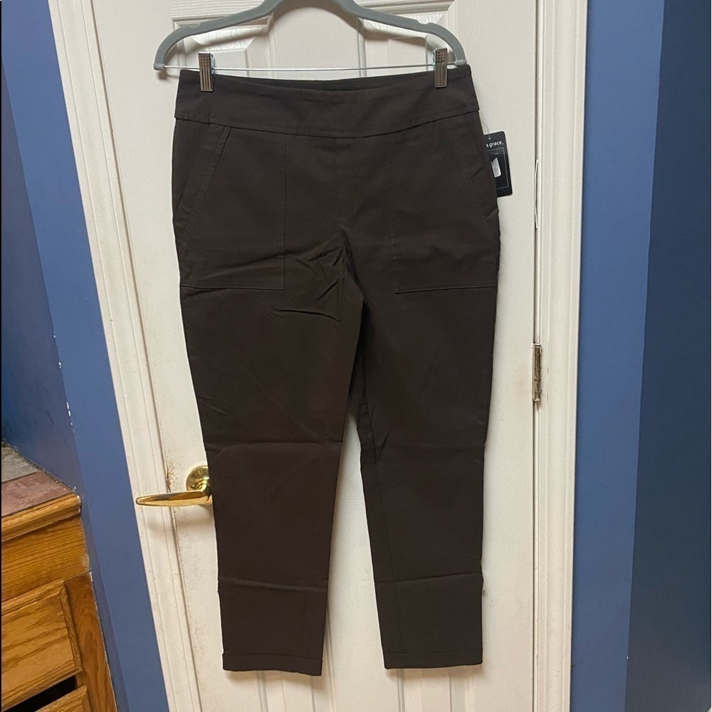 Ava And Grace Brown Women straight leg cuff strap Capri pants with pockets